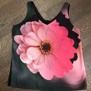 Frank Lyman sleeveless top.